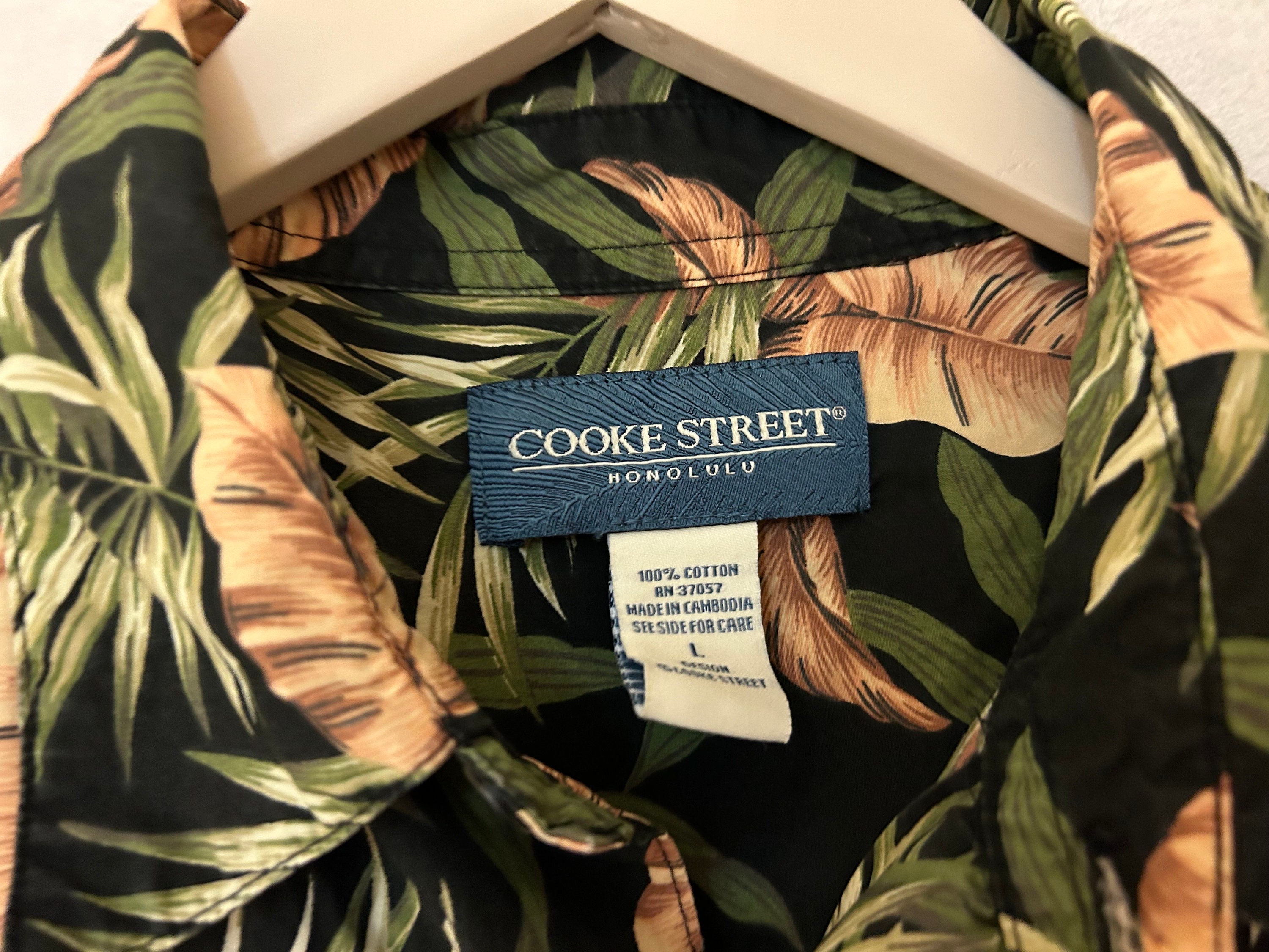 アロハシャツ　COOKE STREET HONOLULU MADE IN USA Cooke Street Men's Hawaiian Aloha Shirt Reverse Print