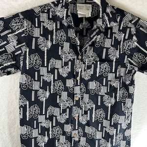 Hawaiian Aloha shirt  kainalu small  () 100% cotton Thank you for shopping! AlohafromHawaiiUS