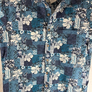 Hawaiian Aloha shirt  kainalu medium () 100% cotton Thank you for shopping! AlohafromHawaiiUS