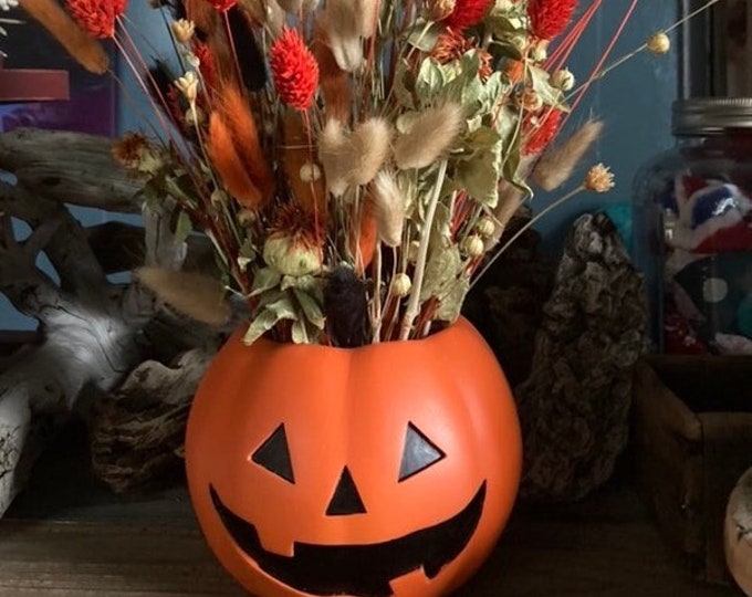 Dried Florals with Jack O’ Lantern Vase
