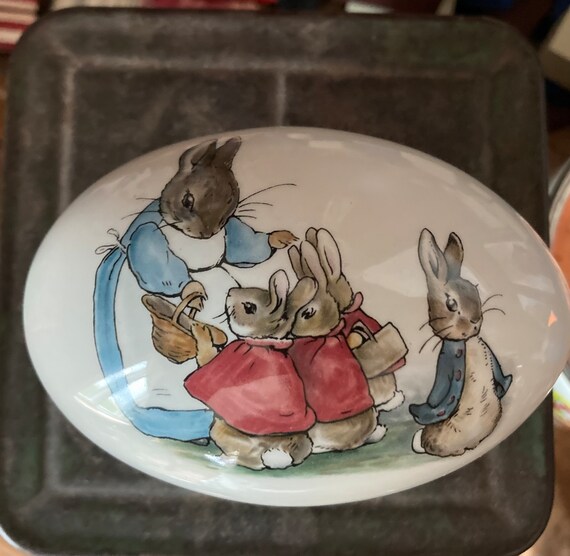 Vintage Wedgwood Peter Rabbit & Family Egg Shaped Trinket Box Etsy