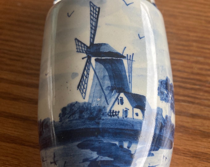 Vintage Handpainted Delft Ceramic Shoe Souvenir