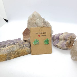 Handmade sea turtle earrings, glitter earrings, post earrings, minimalist earrings