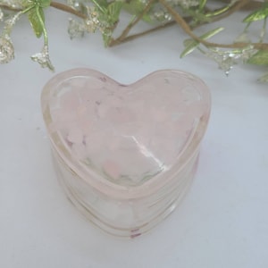 Heart trinket box with lid