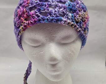 Diadema de ganchillo estilo bohemio: accesorio de verano de hilo acrílico suave.