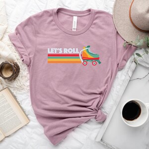 Retro Roller Skate Shirt: 80s/90s Style Summer Tee Bild 4