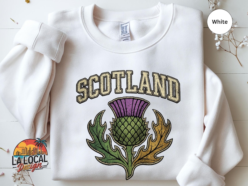 Scotland Thistle Shirt, Sassenach Scottish Pride Sweatshirt, Highlands Souvenir Tee, Edinburgh Travel Gift, Vintage Scotland Vacation TShirt bild 9