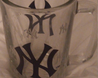 Yankee'"s Beer mug, Glass Beer Mug, Glass Mug, Drinkware, Barware,