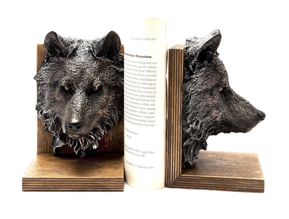 Wolf Head Bookends Wolf Sculpture Book Stopper Book Etsy