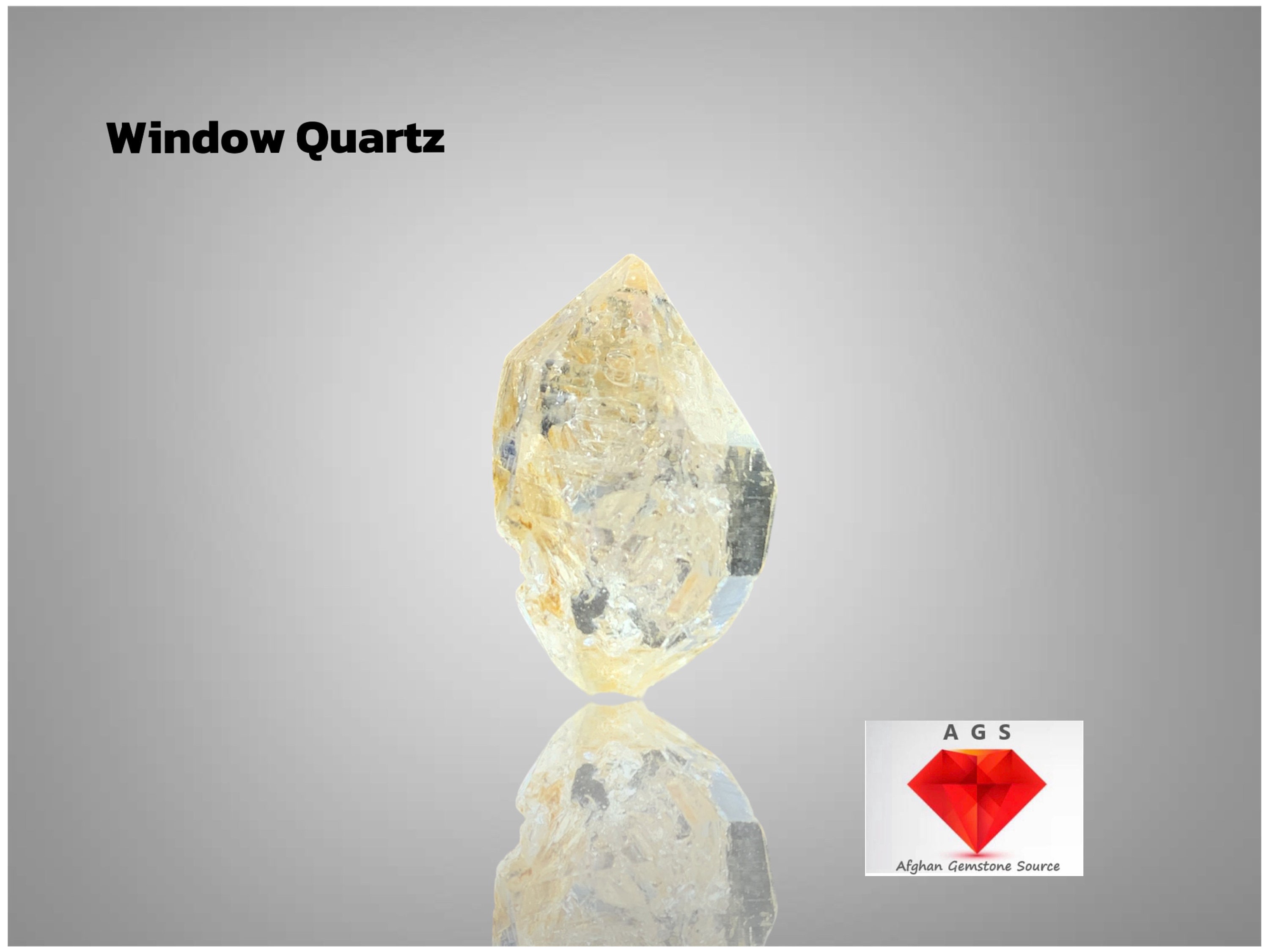 パキスタン、バロチスタン産の 16 カラットのウィンドウ クォーツ