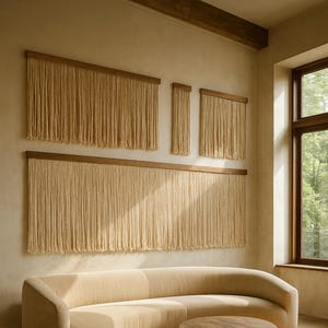 自然な開きの仕切りパネル（4サイズ）｜出入り口や狭いスペースに使える壁掛けタイプの間仕切り