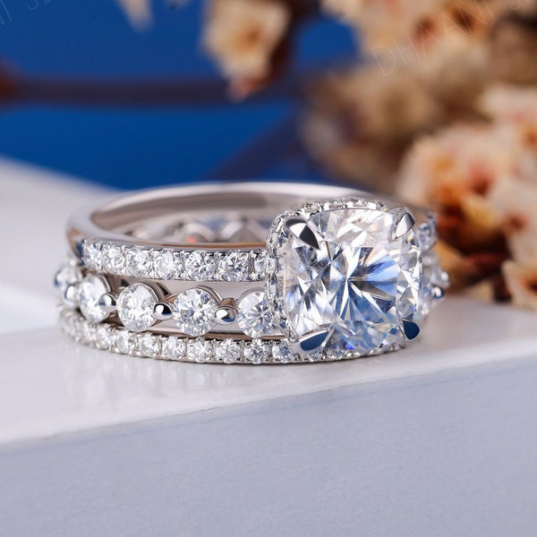 Moissanite Engagement Ring 3pcs Set Bridal Ring Set 2.50 CT Cushion Cut Moissanite Ring 14KT Gold Wedding Ring Promise Ring Stacking Ring