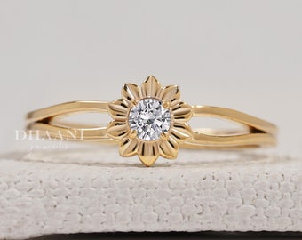 thumbnail image 2 of Two Tone Gold Sunflower Engagement Ring With Natural Diamond Unique Flower Ring 2 of 9