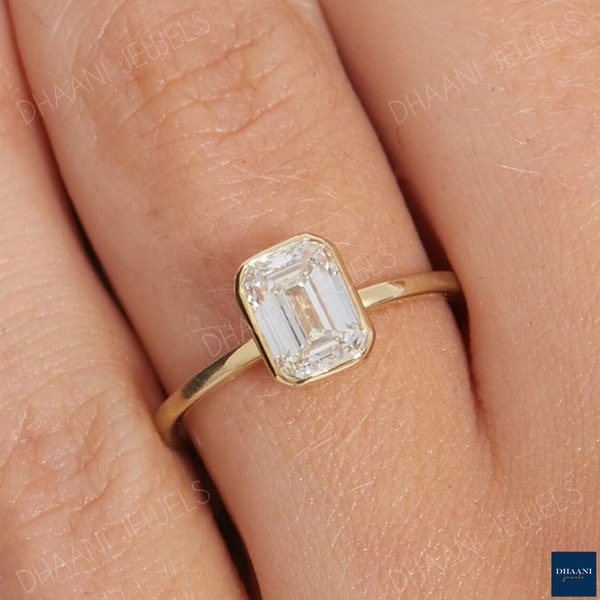 1,75 CT Emerald Cut Moissanite Bezel Set Ring, Emerald Cut Solitaire Ring in 14KT Geel Goud, Verlovingsring, Trouwring, Bruidsring