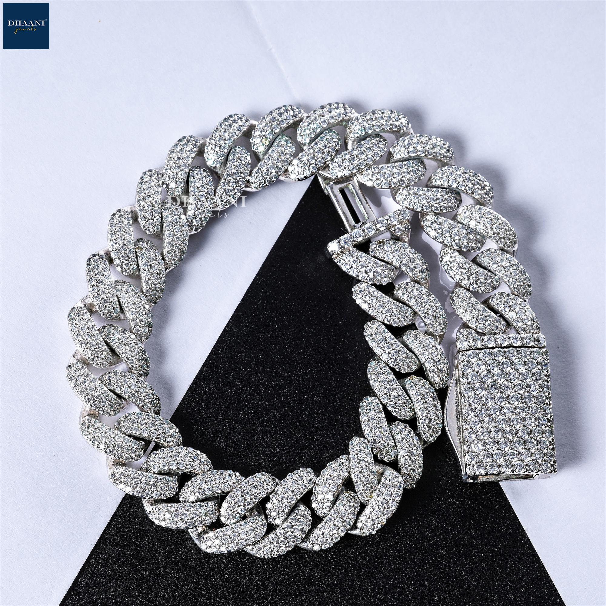 見事なアイスアウトキューバンリンクチェーンブレスレット、925