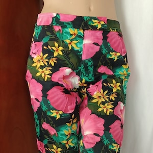 Y2K Vintage Cache Tropical Stretch Capris With Leg Zips, XS/0, Moody Tropical Floral, Resort Wear, Vacation, Island, Beach, Summer, Cotton
