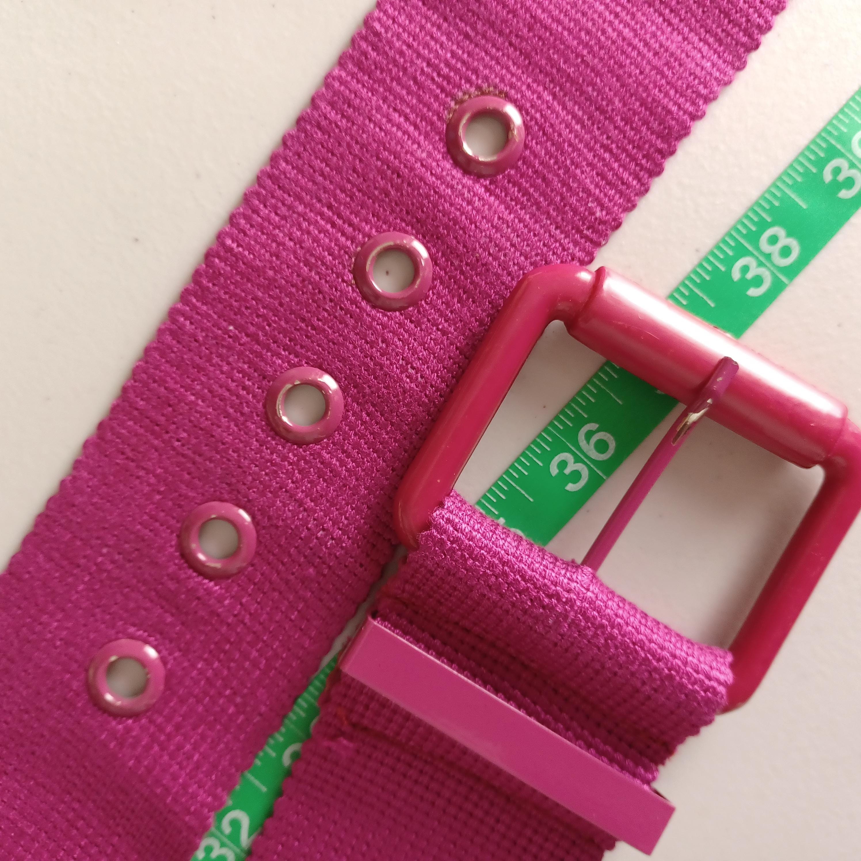 Vintage 80s Magenta 2.5