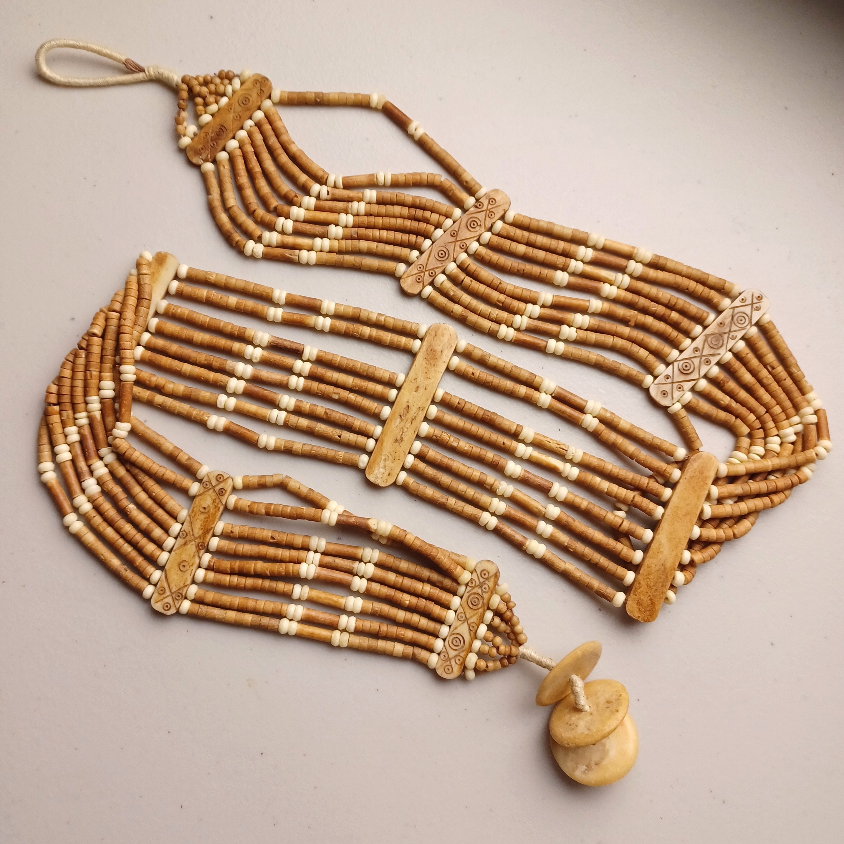 Vintage Carved Bone Beaded Belt: 90s Boho Festival Style (31  display picture 2