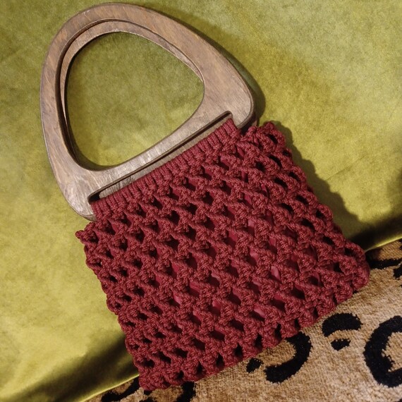 Vintage 70s Vintage Burgundy Macrame Purse With W… - image 1