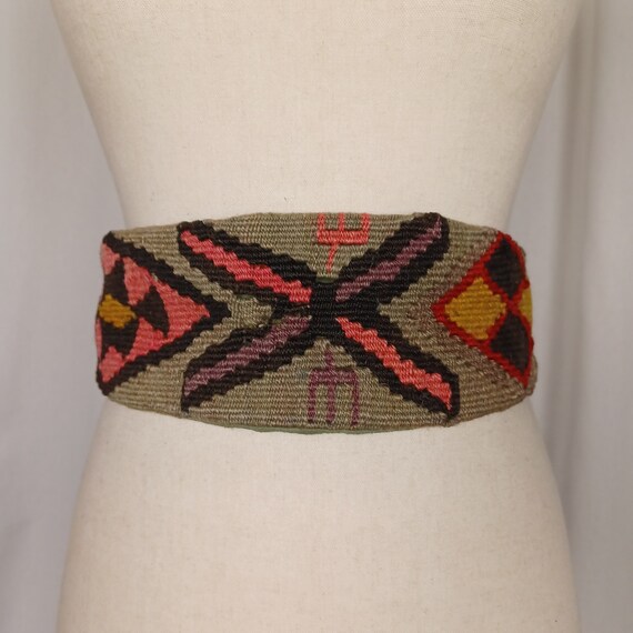 Vintage Kilim Woven Waist Belt, 26” – 30”, 80s Vi… - image 1