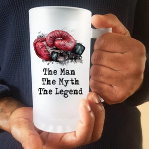 Father&#39;s Day Frosted Glass Gift, Boxing Fan Beer Glass, The Man the Myth The legend Birthday Gift, Men&#39;s  Drinking Gift, Gift For Dad,