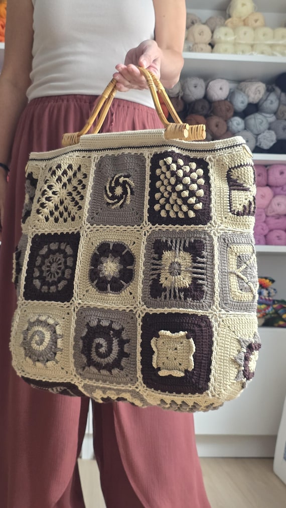 ハンドバッグ Antique crochet bag Handmade Crochet Bag, Basket Tote