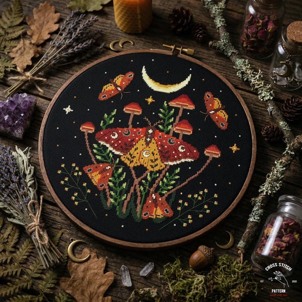 Motte Kreuzstich Muster, Gothic Mond Motte Stickdatei PDF, Pilz Wald Insekt, Witchy Cottagecore Kreuzstich Design