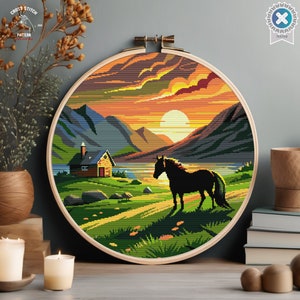Berg Sonnenuntergang Kreuzstichmuster Pferde Kreuzstich Natur Kreuzstich Cottage Landschaft Landschaft Bauernhaus Kreuzstich