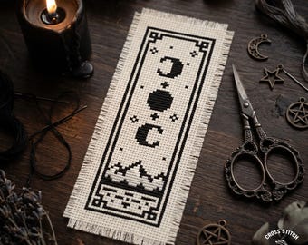 Bladwijzer kruissteekpatroon: Gothic Celestial Night Sky-ontwerp (pdf-patroon)