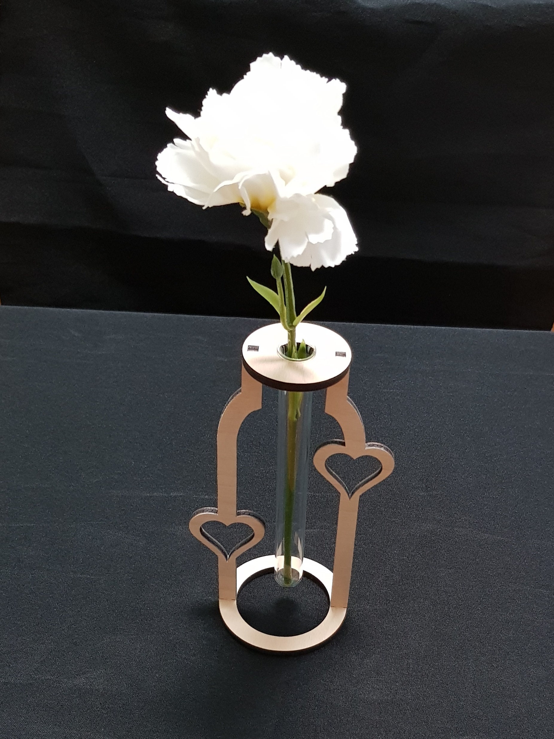 Test tube vase with hearts dxf. svg. ai.