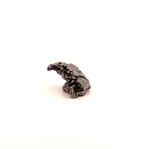 Campo del Cielo Meteorite fragment from Argentina (29 Grams)