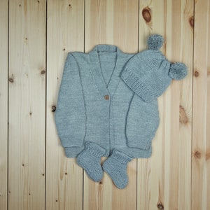 Knitted Baby Cardigan,Hat and Booties Set - Gender Neutral Unisex Baby Sweater  - Knitted Baby Clothes - Girls Clothes - Baby Gift Clothes