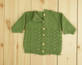 Hand Knit Baby Cardigan - Knitted Baby Clothes - Hand Knitted Baby Gift - Knit Baby Top -  newborn cardigan - Baby  Outfit