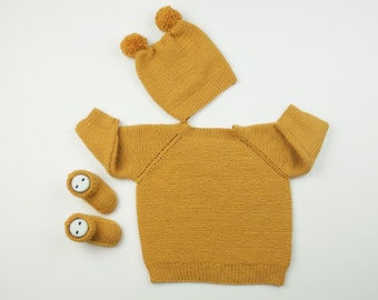 Knitted Baby Sweater, Hat and Booties Set - Baby Gift Sweater - 6-9 baby Clothes - Gender Neutral Unisex Baby Sweater - Knitted Baby Clothes