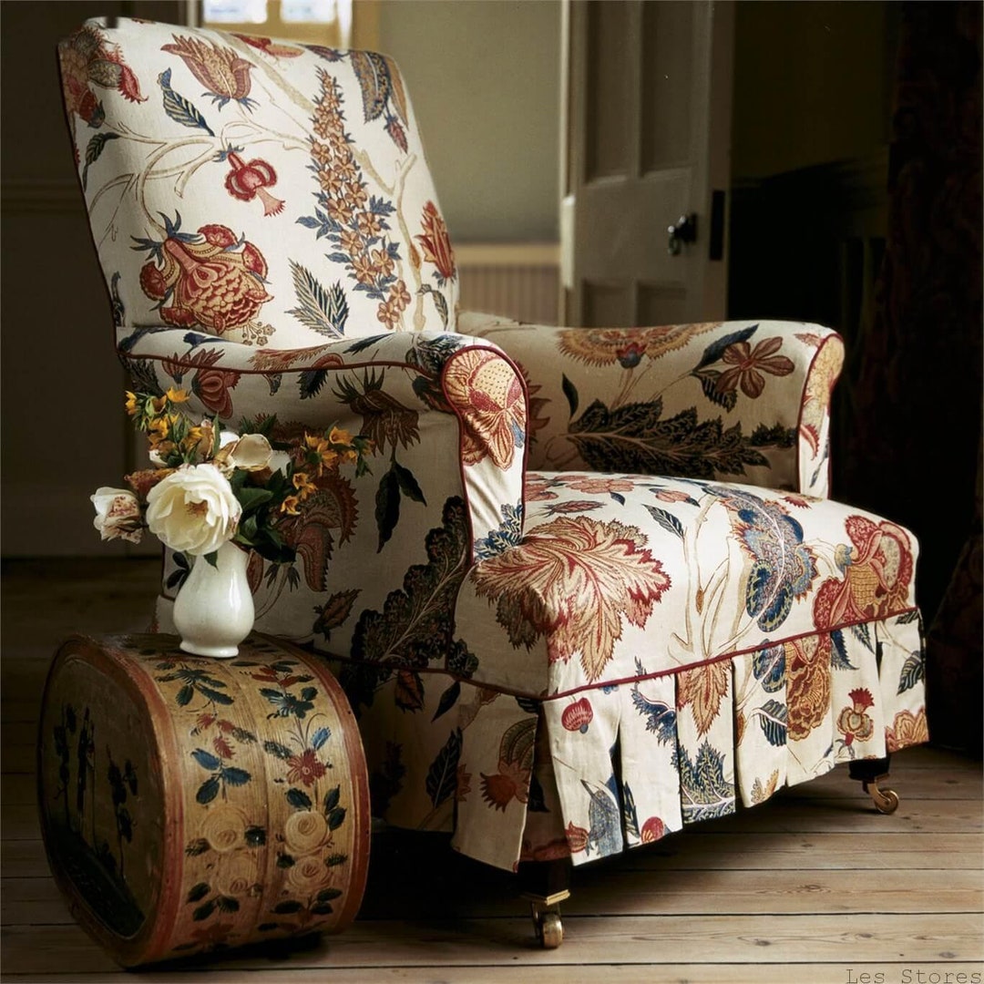 Zoffany Indienne Large Scale Palampore Tree of Life Rust Curtain Fabric