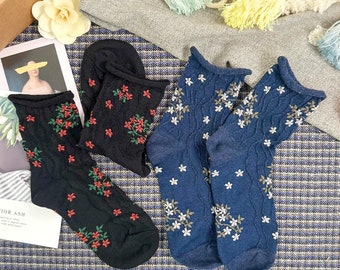 Floral Ruffle Crew Socks - Women's Combed Cotton, Made in Korea (2 Pair)