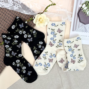 7DAYSSOCKS Women's Crew Flower Butterfly Socks - 2 Pair Set w/ Gift Bag | Daily Fashion Socks  | Made in Korea