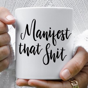 Taza de manifiesto / Taza de afirmación positiva / Regalo para ella / Taza de café para ella / Taza divertida / Taza de gran tamaño / Taza personalizada / Regalo / Taza de café