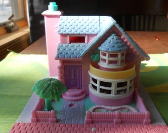 1993 Vintage Bay Window House - Polly Pocket Playset- Complete