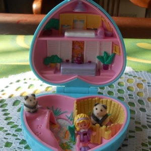 1993 Vintage Polly Pocket Compact~ Pretty Pandas~ Complete