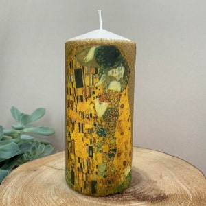 Candle "The Kiss" Gustav Klimt - pillar candle gift idea from Vienna Austria home decoration - hand decorated art candles