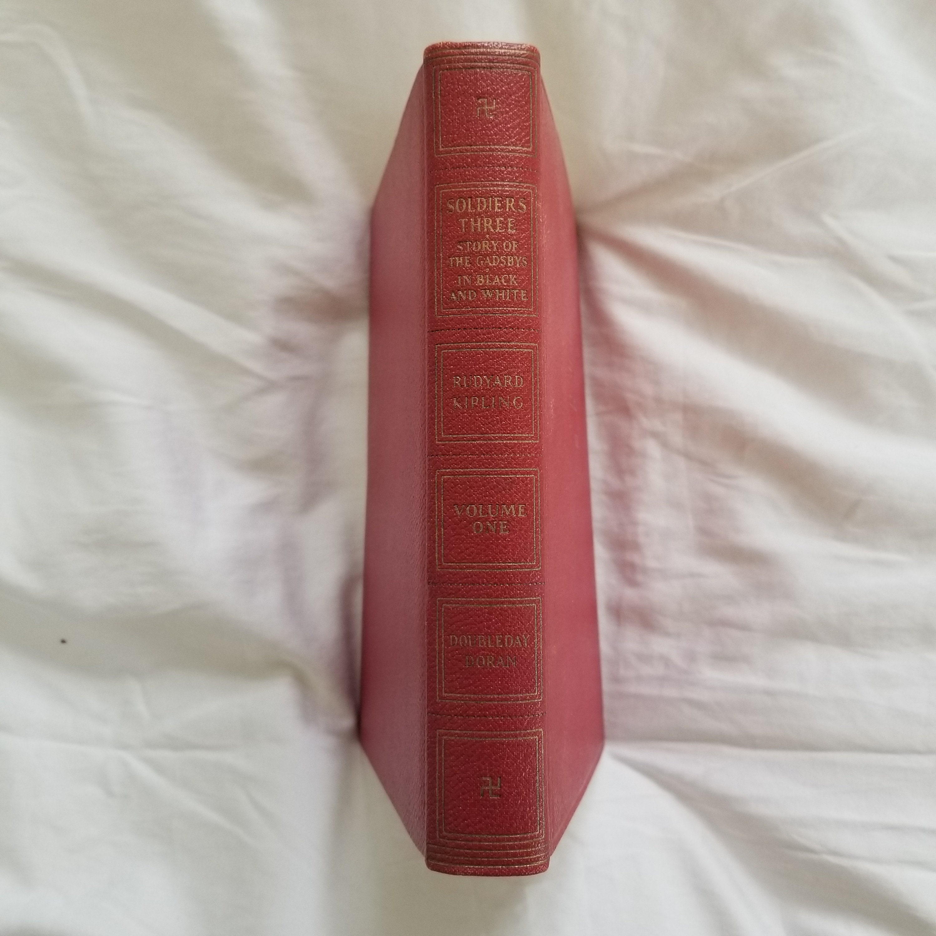 Soldiers Three by Rudyard Kipling 1932 Hardback book in very good