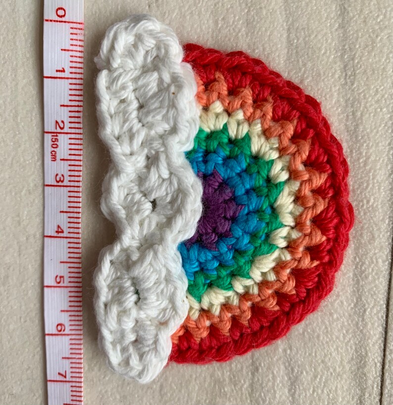 Handmade Crochet Rainbow Applique/Motif/Embellissement/Scrapbooking