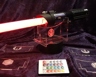 Deluxe Acrylic Glowing Lightsaber Stand