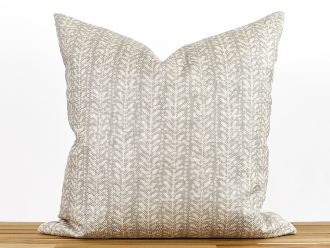 Gray Floral Pillow Cover, Gray and White Pillow Cover, Floral Throw