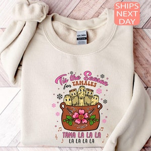 Felpa con cappuccio &quot;Tis The Season For Tamales&quot;, maglione natalizio messicano, maglietta con cibo messicano, felpa con cappuccio per feste messicane, maglietta natalizia con divertenti tamales