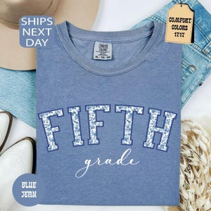 Comfort Colors® Fifth Grade Teacher Shirt, Toile de Jouy 5th Grade TShirt, Fifth Grade Teacher Appreciation Gift, Elementary School T-shirt