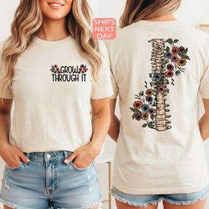 Wachsen durch es Shirt, positives Sprichwort T-Shirt, psychische Gesundheit T-Shirt, Blumen-Skelett-Shirt