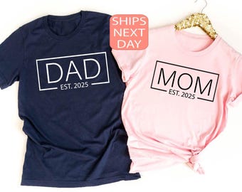 Dad Est. 2025 Shirt, Mom Est. 2025, Baby Announcement Shirt, Promoted To Dad, Gift For Pregnant, Gift For Husband, New Mom Tee, New Dad Tee