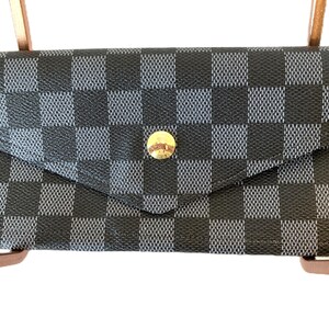Cartera de piel sintética